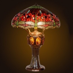 Lampe de table en vitrail...