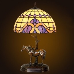 Lampe de table en vitrail...