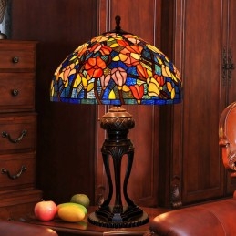 Lampe de table en vitrail...