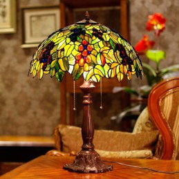 Lampe de table en vitrail...