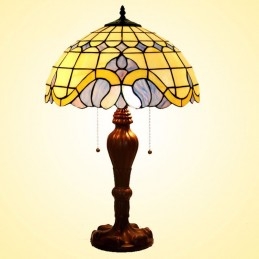 Lampe de table en vitrail...