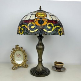 Lampe à poser de style...