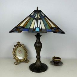 Lampe à poser de style...